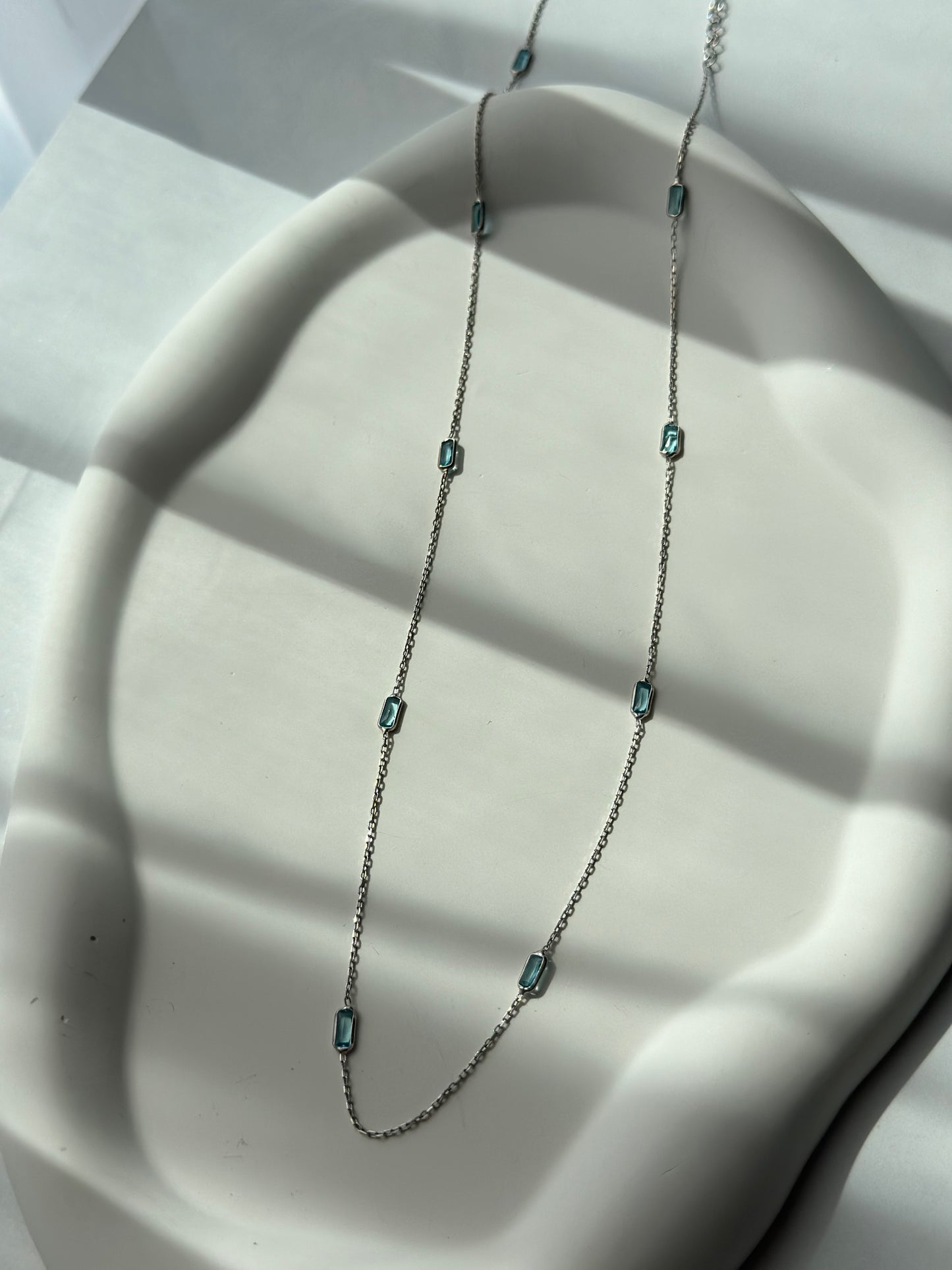 Blue stones long silver chain - Èthèora