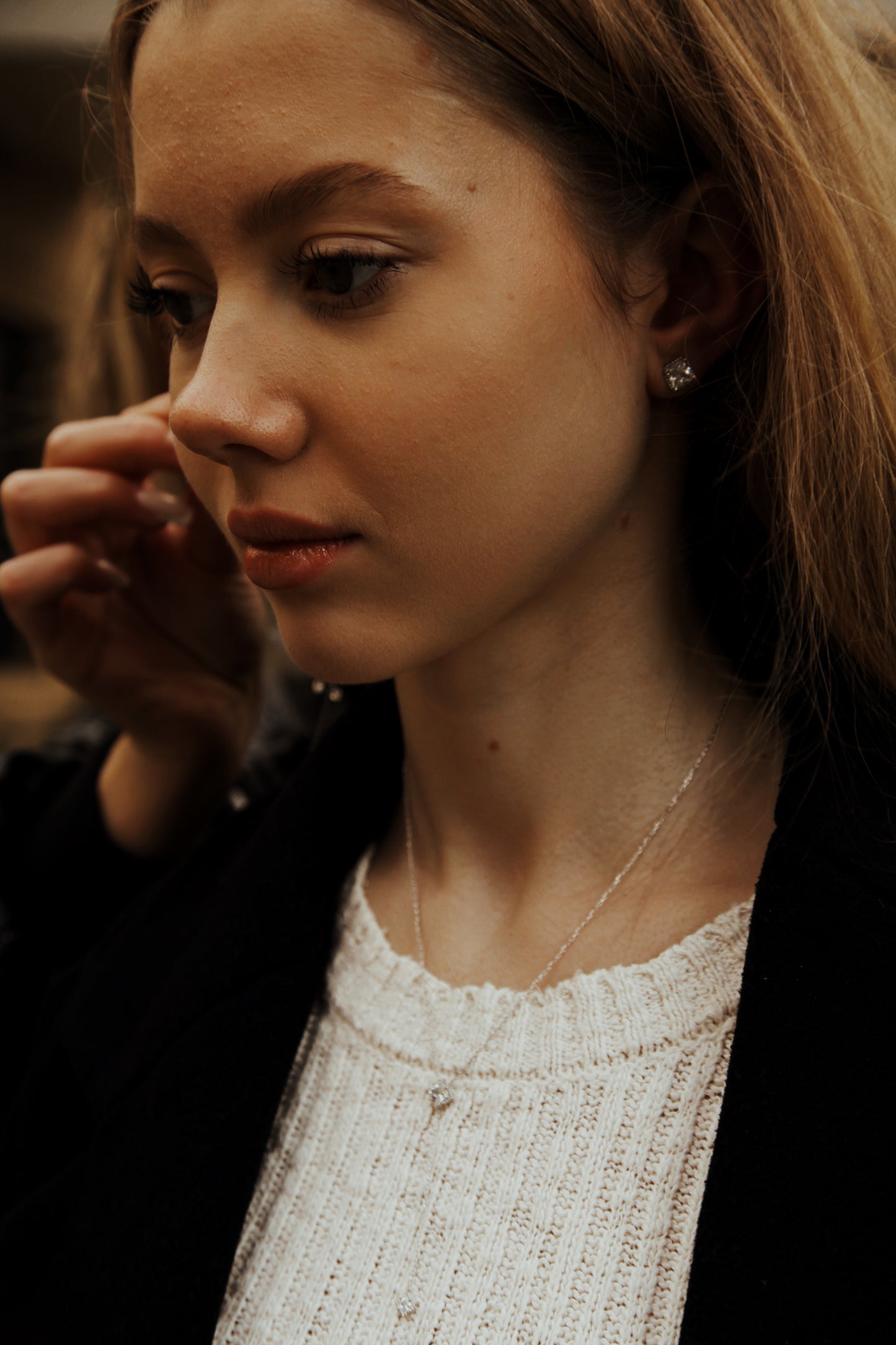 Timeless square-cut silver earrings