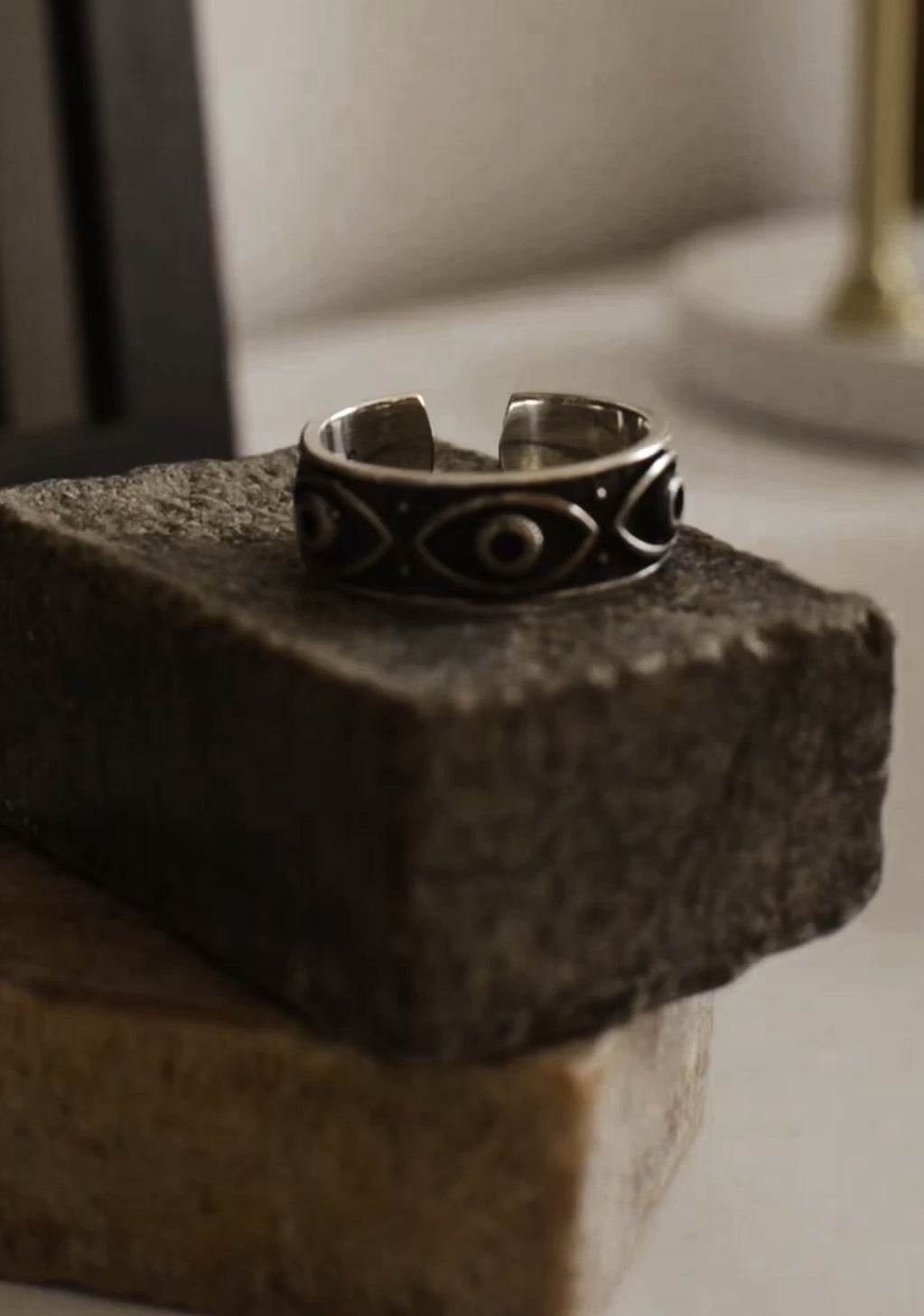 Серебряное кольцо «Око защиты»