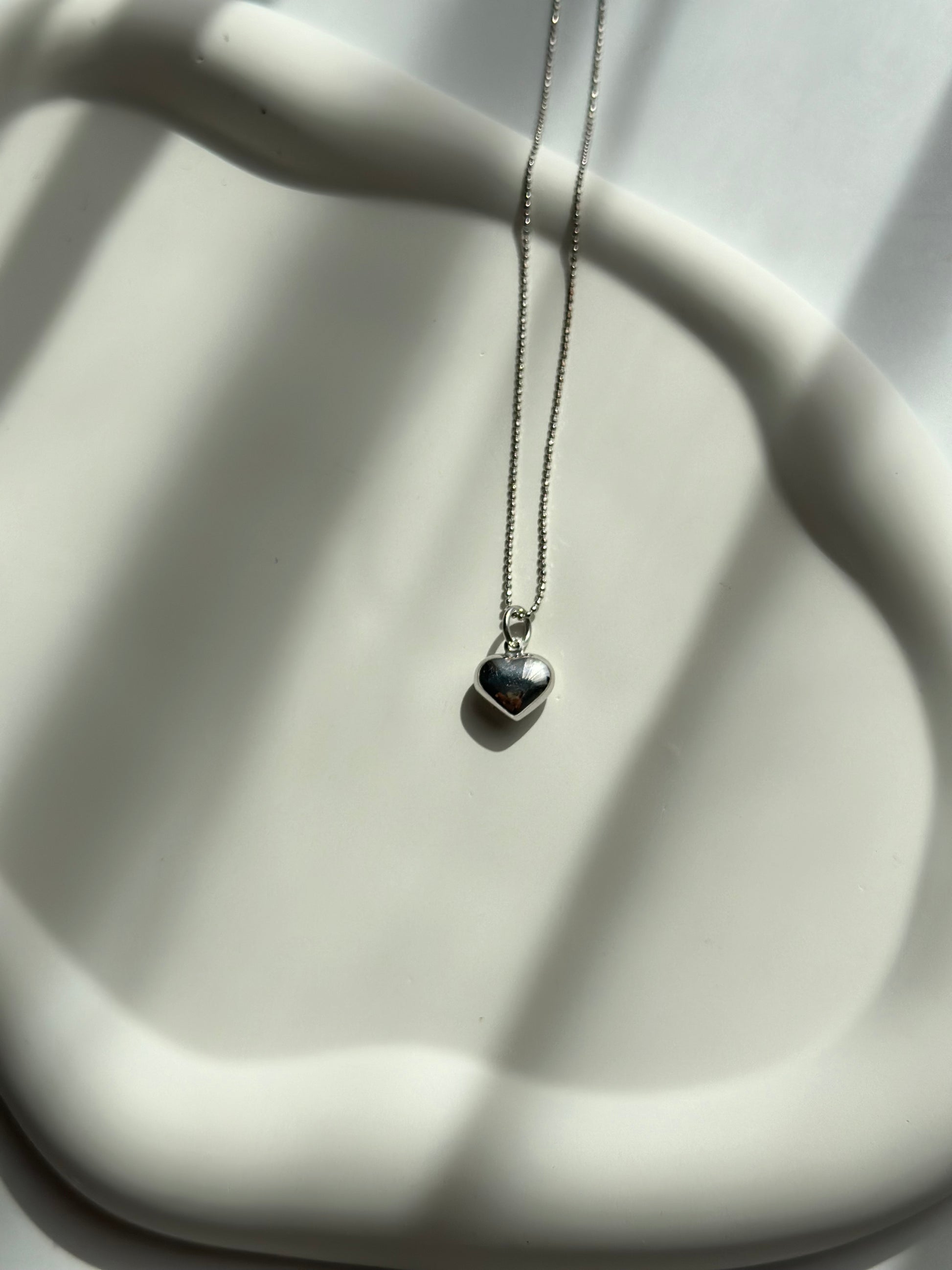 Convex heart (Love charm) silver earrings and necklace set - Èthèora