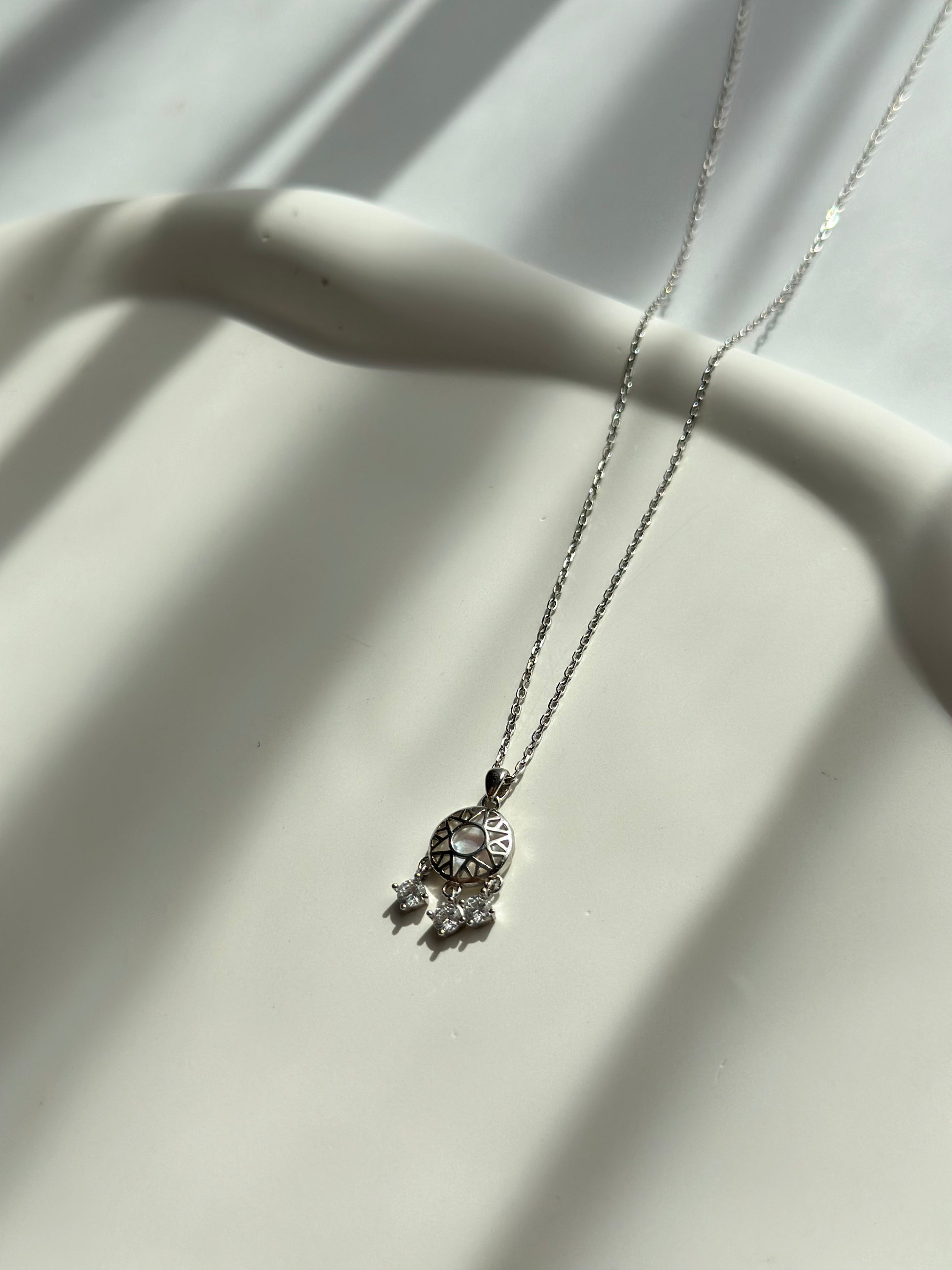 Dream catcher charm silver necklace - Èthèora