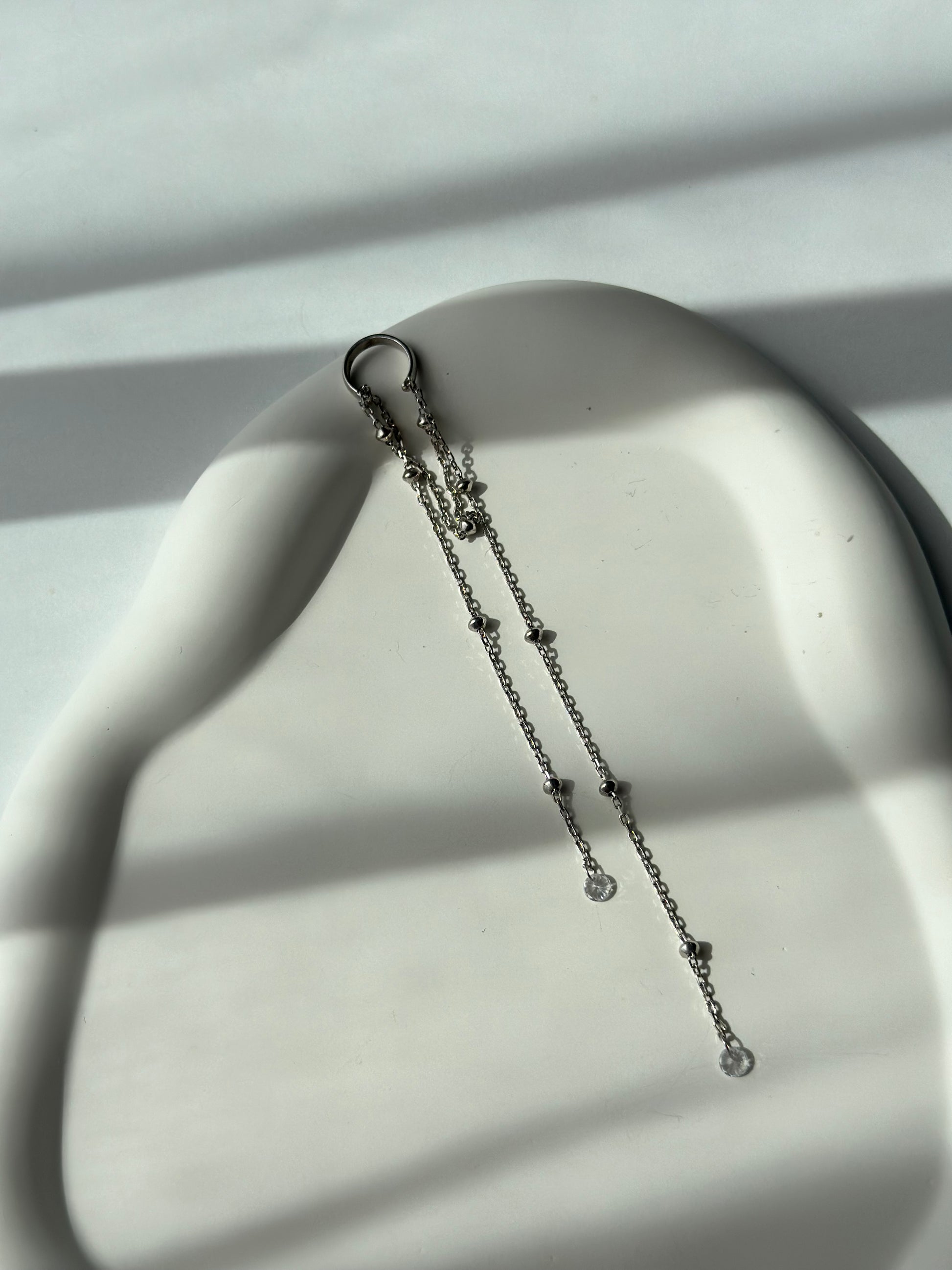 Dazzling crystal silver long chain cuff - Èthèora