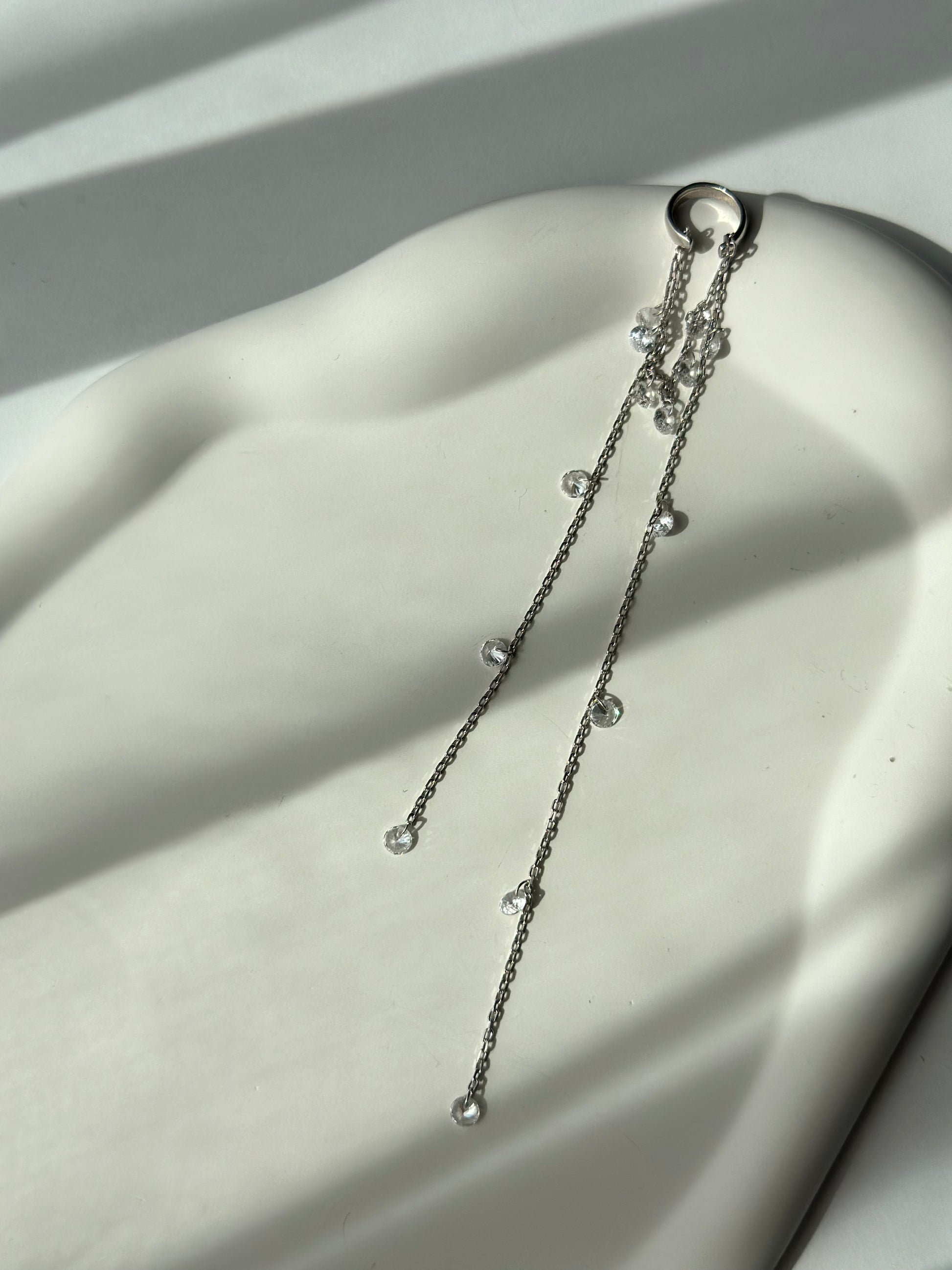 Crystal long chain silver cuff - Èthèora