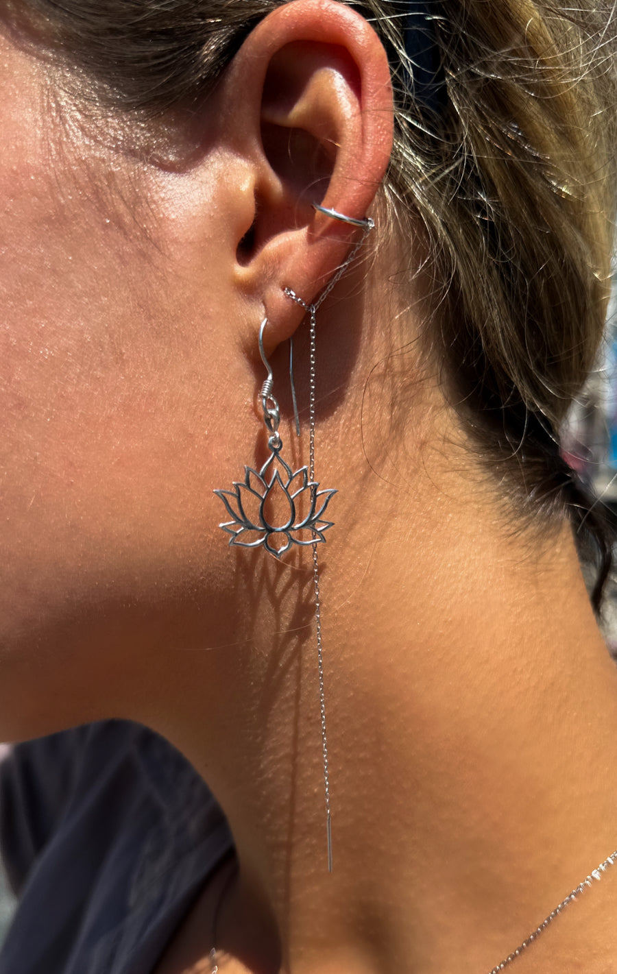 Plain ear cuff with long chain - Èthèora